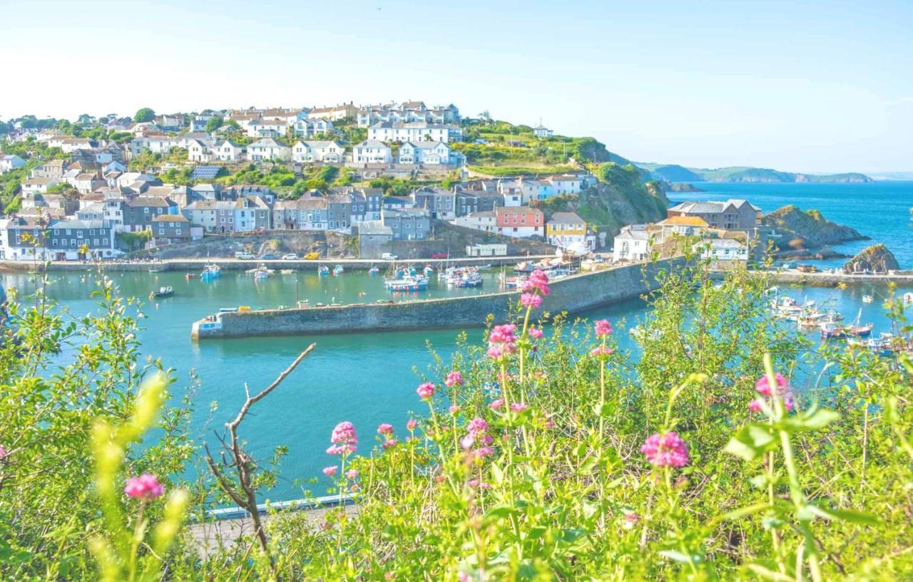 Idyllic Cornish Cottage, Superking Bed, Private Garden Dogs Welcome 特鲁罗 外观 照片